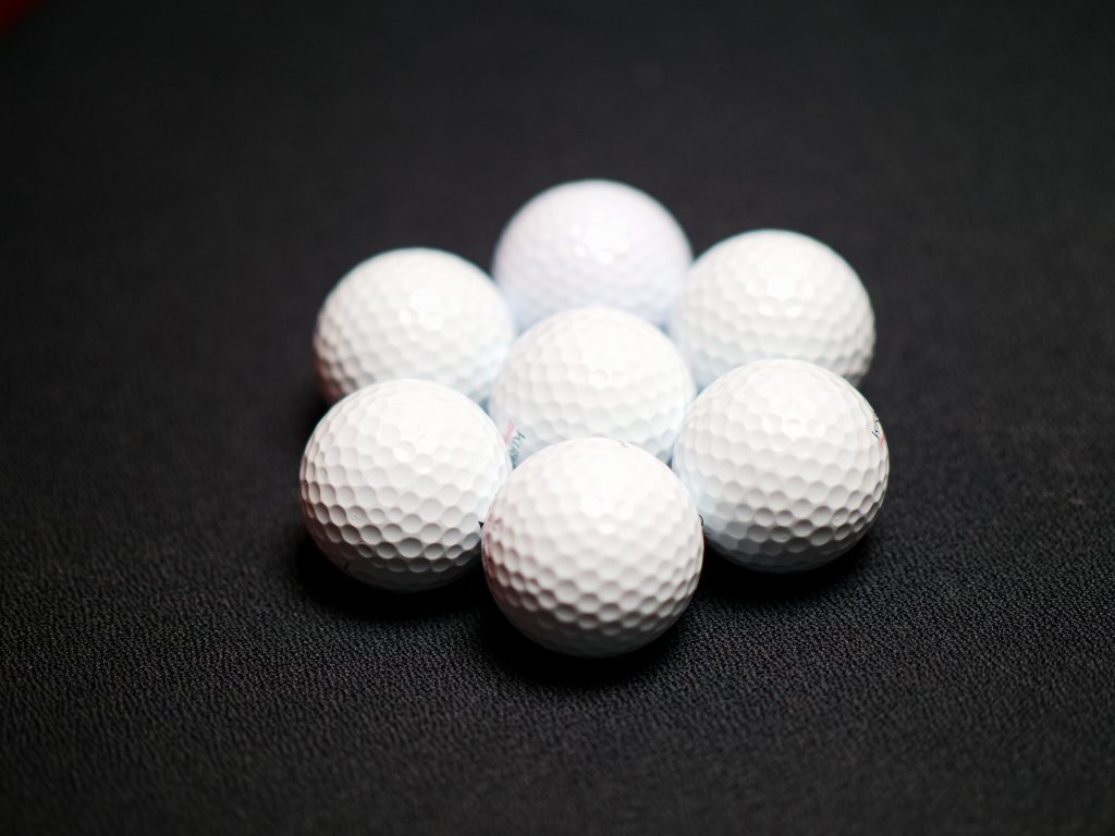 How Many Golf Balls Are There On The Moon? Konnectgolf